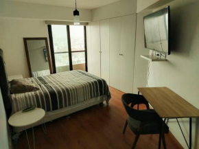 Habitación con baño privado a metros de San Isidro